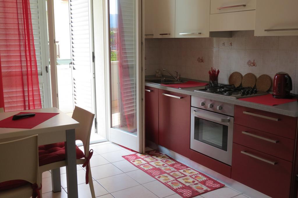 Apartament Palazzina Mary Lukka Zewnętrze zdjęcie